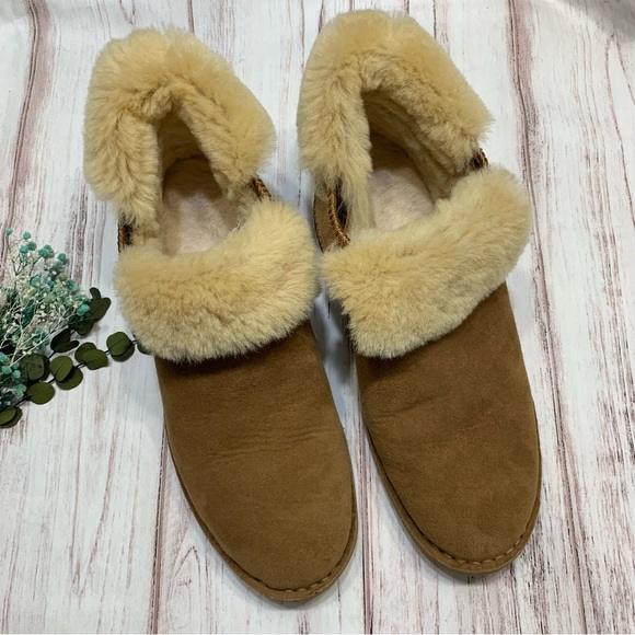 UGG McKay Ankle BOOT - Picture 6 of 17